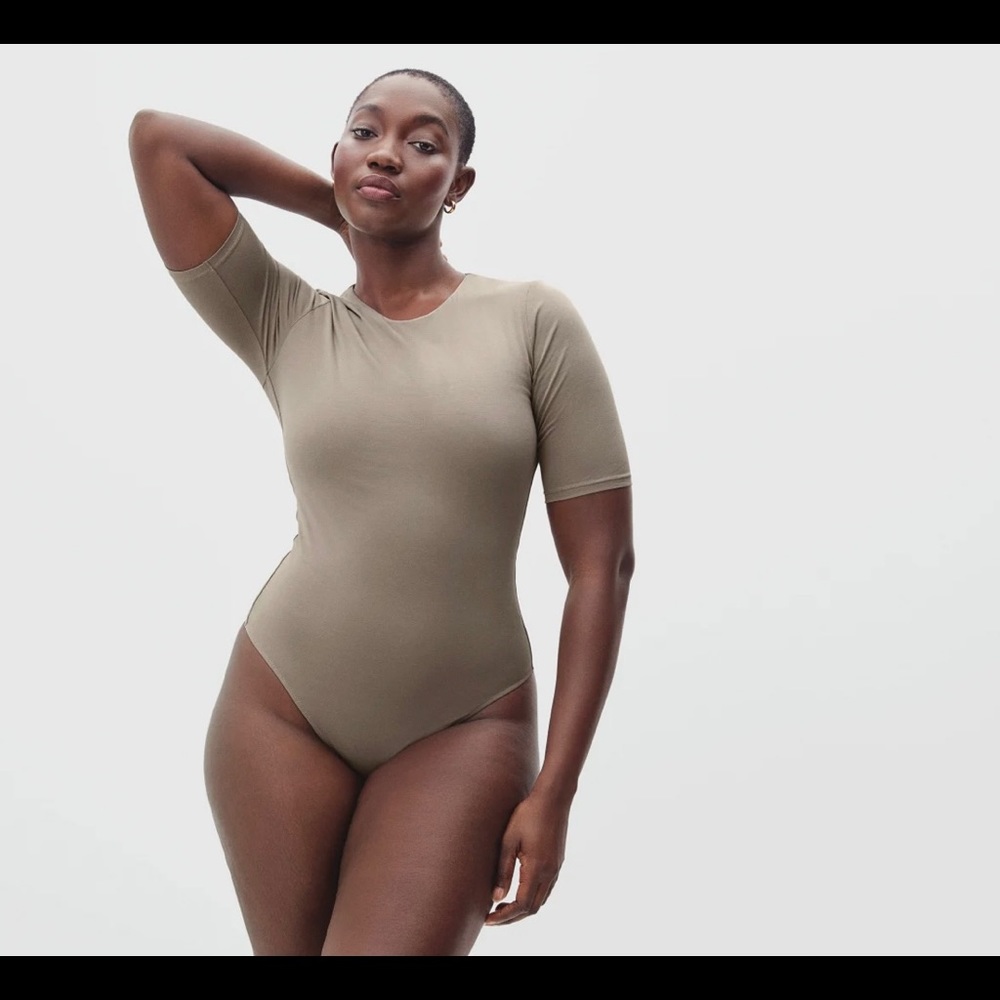 NWT Everlane The Short-Sleeve Crew Neck Bodysuit